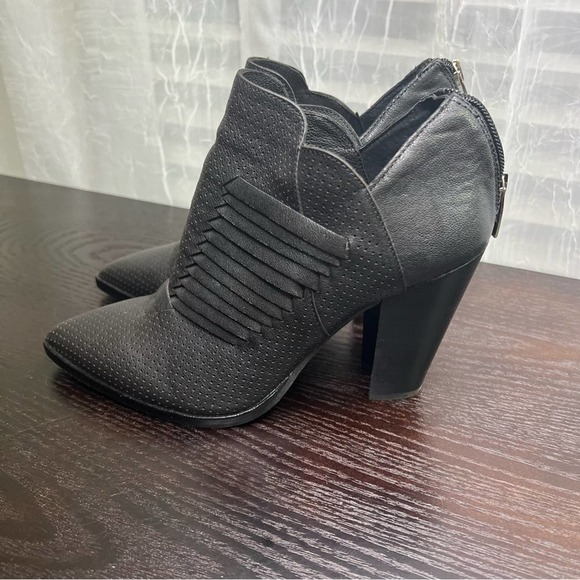 Vince Camuto Black  Ankle Bootie, Sheep Washed Wedges.  Size 6.5. #010 - Picture 3 of 9